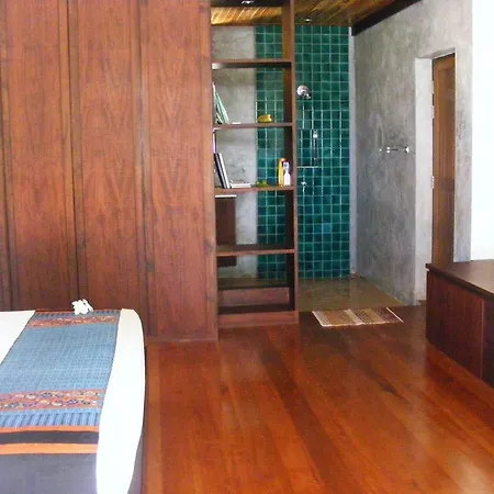 Baan Banyan Villa, Wood House Short Walk To Mae Nam Beach Exterior photo