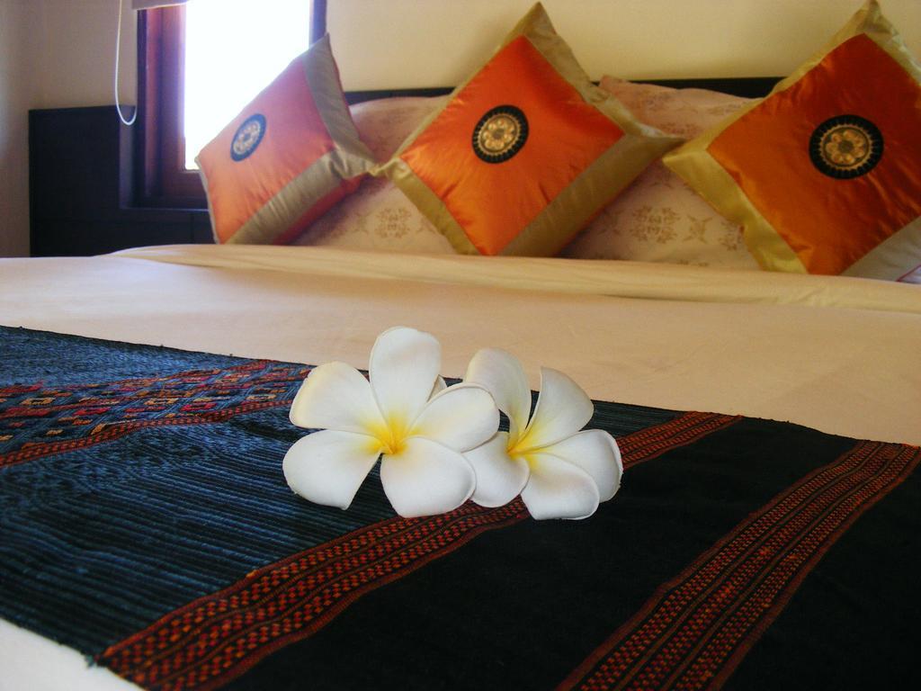 Baan Banyan Villa, Wood House Short Walk To * Mae Nam