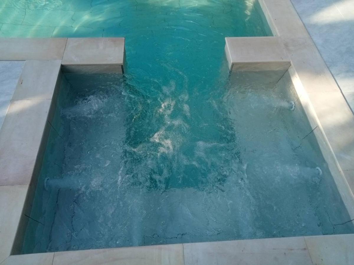 Baan Banyan Villa, Wood House Short Walk To Villa *