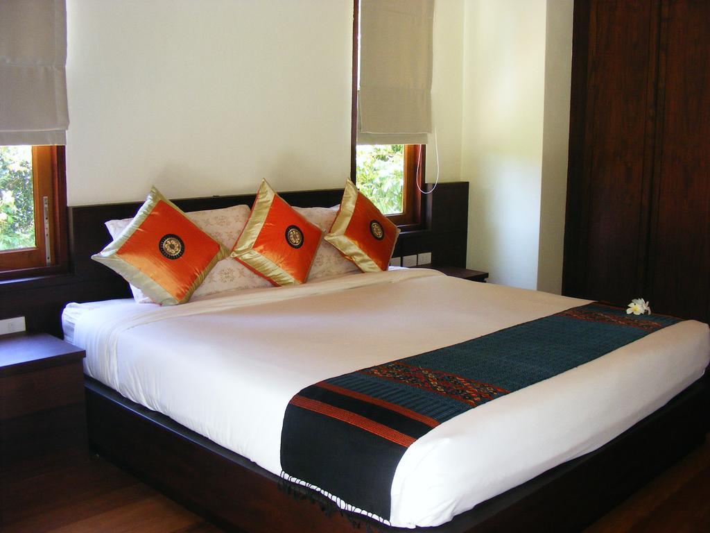 Villa Baan Banyan Villa, Wood House Short Walk To